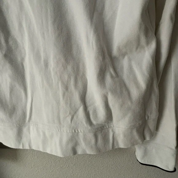 Jones New York Cream Hoodie with Black Accents - Picture 7 of 7